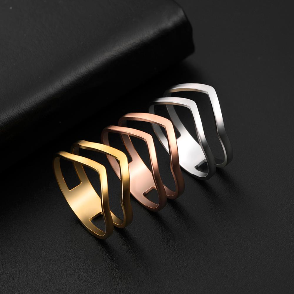 Simple Geometrical Wave Ring Stainless Steel Gold Color Party Finger Rings Jewelry Birthday Gift for Women Girls