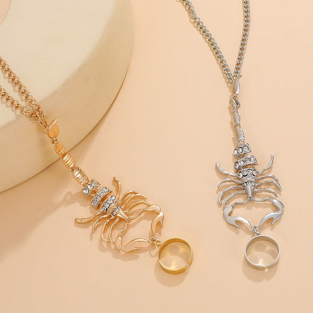 Vintage Punk Scorpion Tassel Chain Ring Bracelet Sets for Women Men Gothic Crystal Ring Connected Finger Charm Bracelets Jewelr