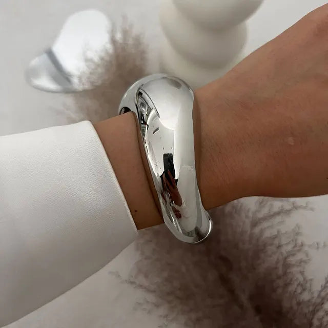 Hip Hop Water Drop Cuff Wide Bangles Vintage Punk Gold Silver Color Geometric Spring Bangles Women Bracelets Men Jewelry