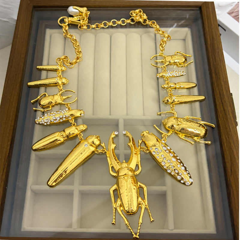 Heavy-Duty Exaggerated Hammered Texture Sparkling Rhinestone Insect Series Statement Choker Necklace