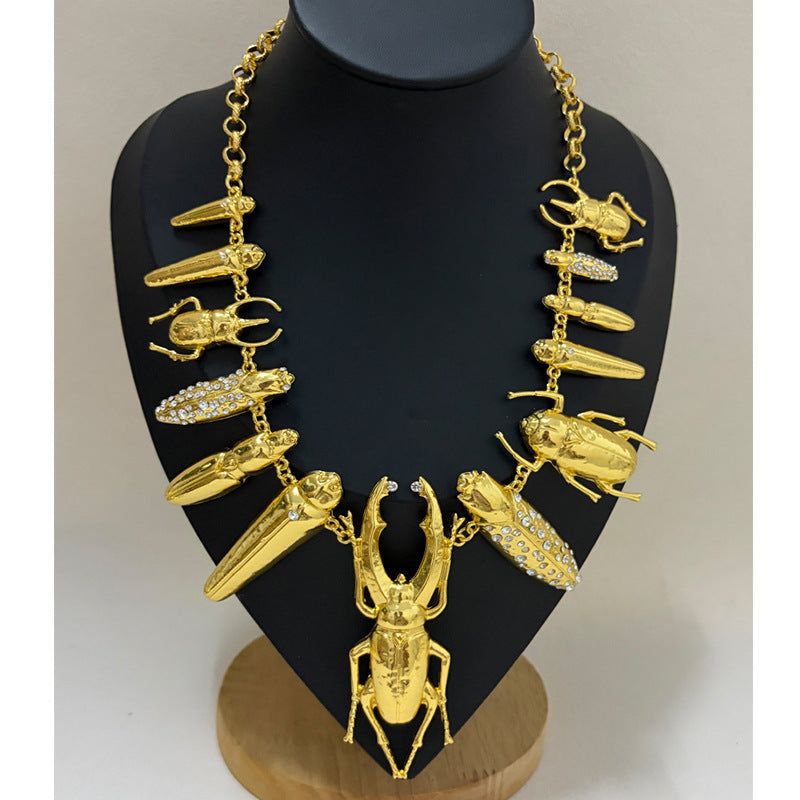 Heavy-Duty Exaggerated Hammered Texture Sparkling Rhinestone Insect Series Statement Choker Necklace