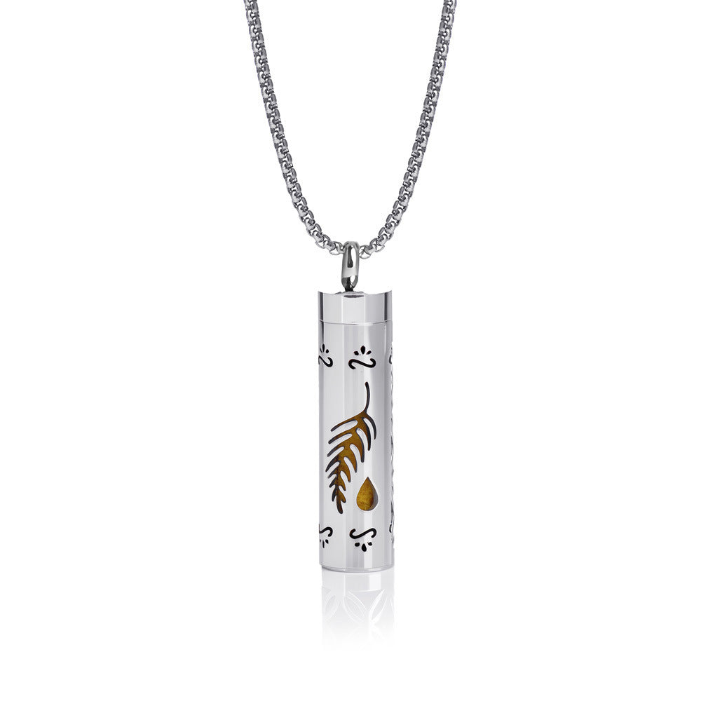 Cylindrical Heart-shaped Diffuser Pendant Necklace with Essential Oil, Stainless Steel Necklace for Men and Women, Titanium Steel Pendant