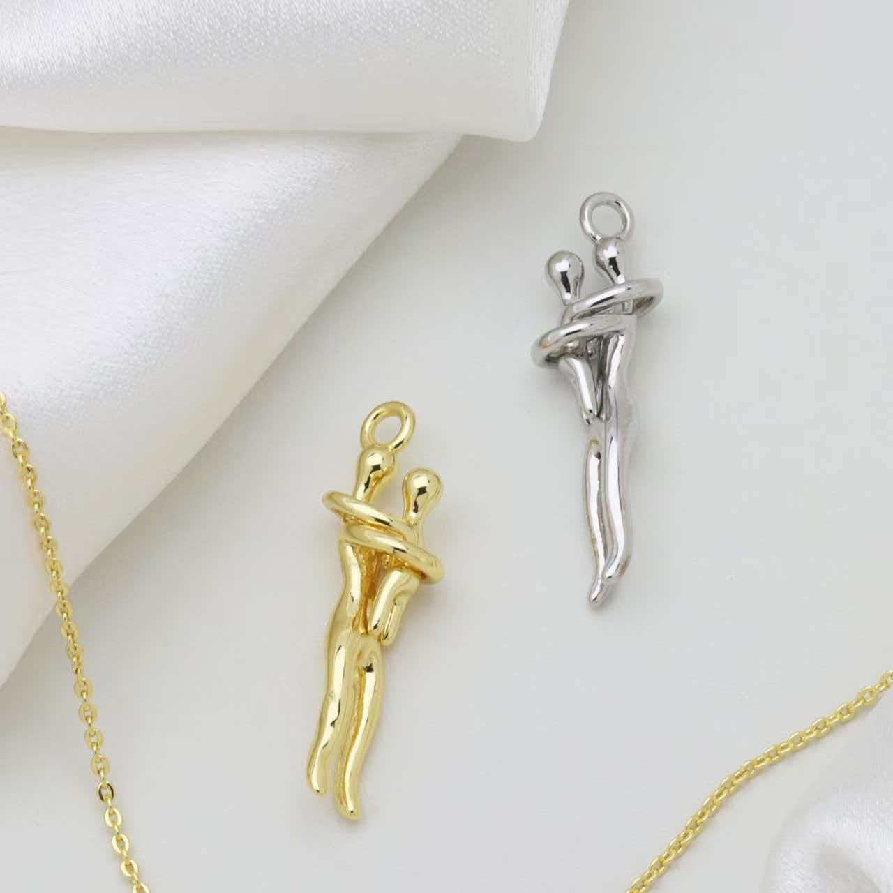 Necklace Embrace Pendant Necklace Mother-Daughter Embrace Clavicle Chain