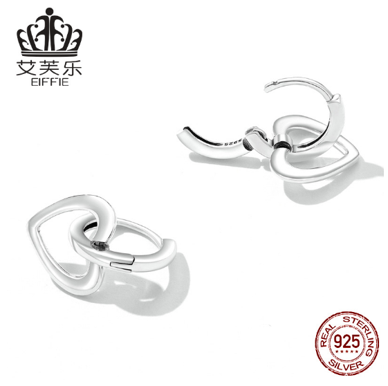 Avelle Original S925 Sterling Silver Simple Love Ear Buckle Fashion All-Match Hollow Heart-Shaped Ear Studs