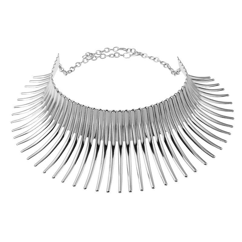Striped collar necklace