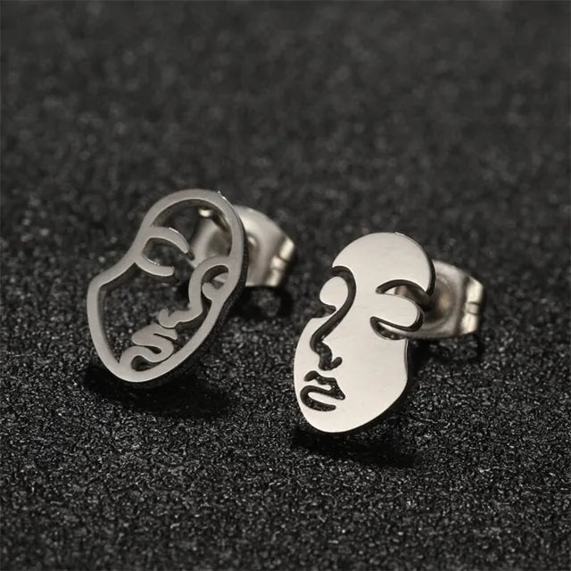 Fashion Girl Face Abstract Stud Earrings for Women Simple Human Face Asymmetry Earings Elegant Female Ear Jewelry Gifts